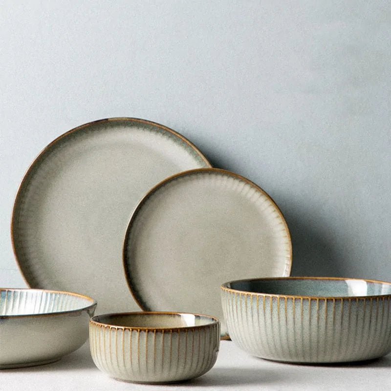 🍽️ Japanese Ceramic Plates – Timeless Elegance for Every Meal - Modern