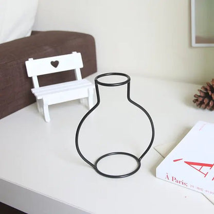 🏡 Nordic Style Iron Flower Vase – Minimalist Elegance for Any Space - Modern