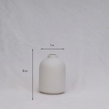 🏺 Simple Ceramic Vase – Minimalist Elegance for Every Space - Modern